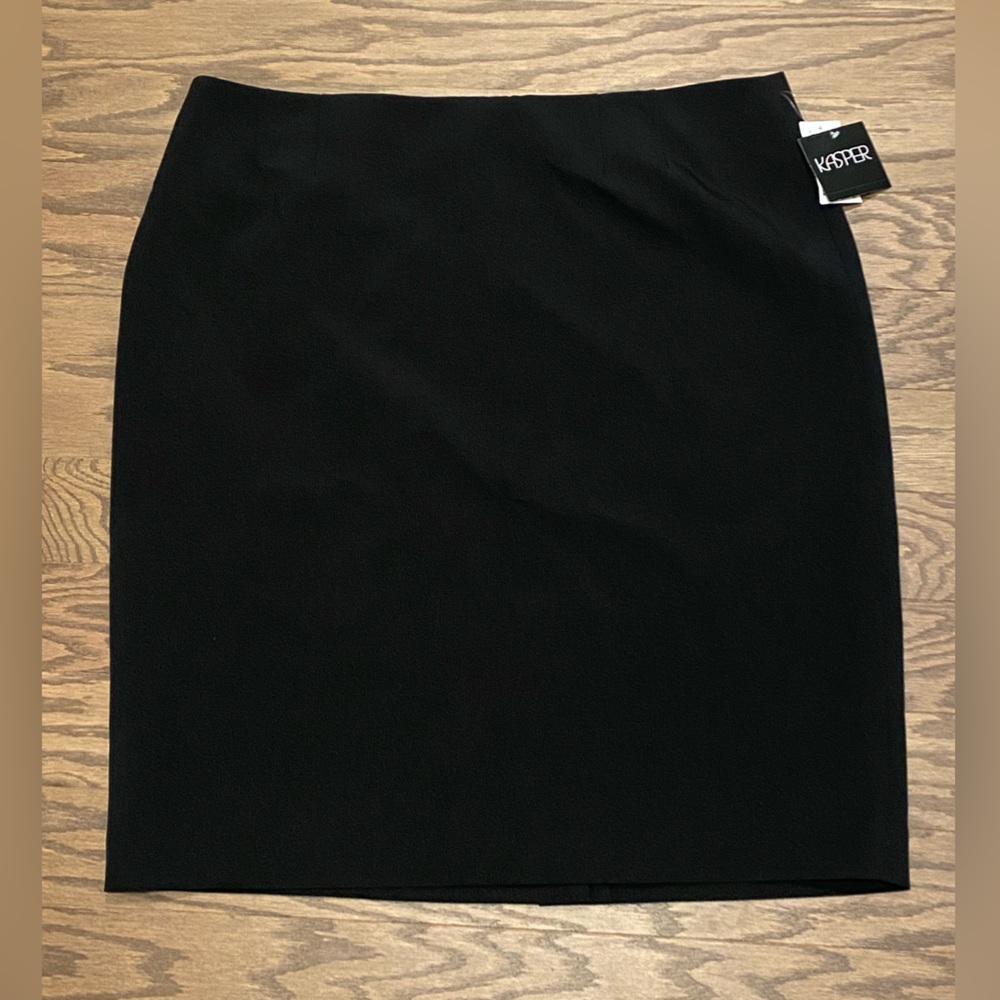 NWT Kasper Black Pencil Skirt
